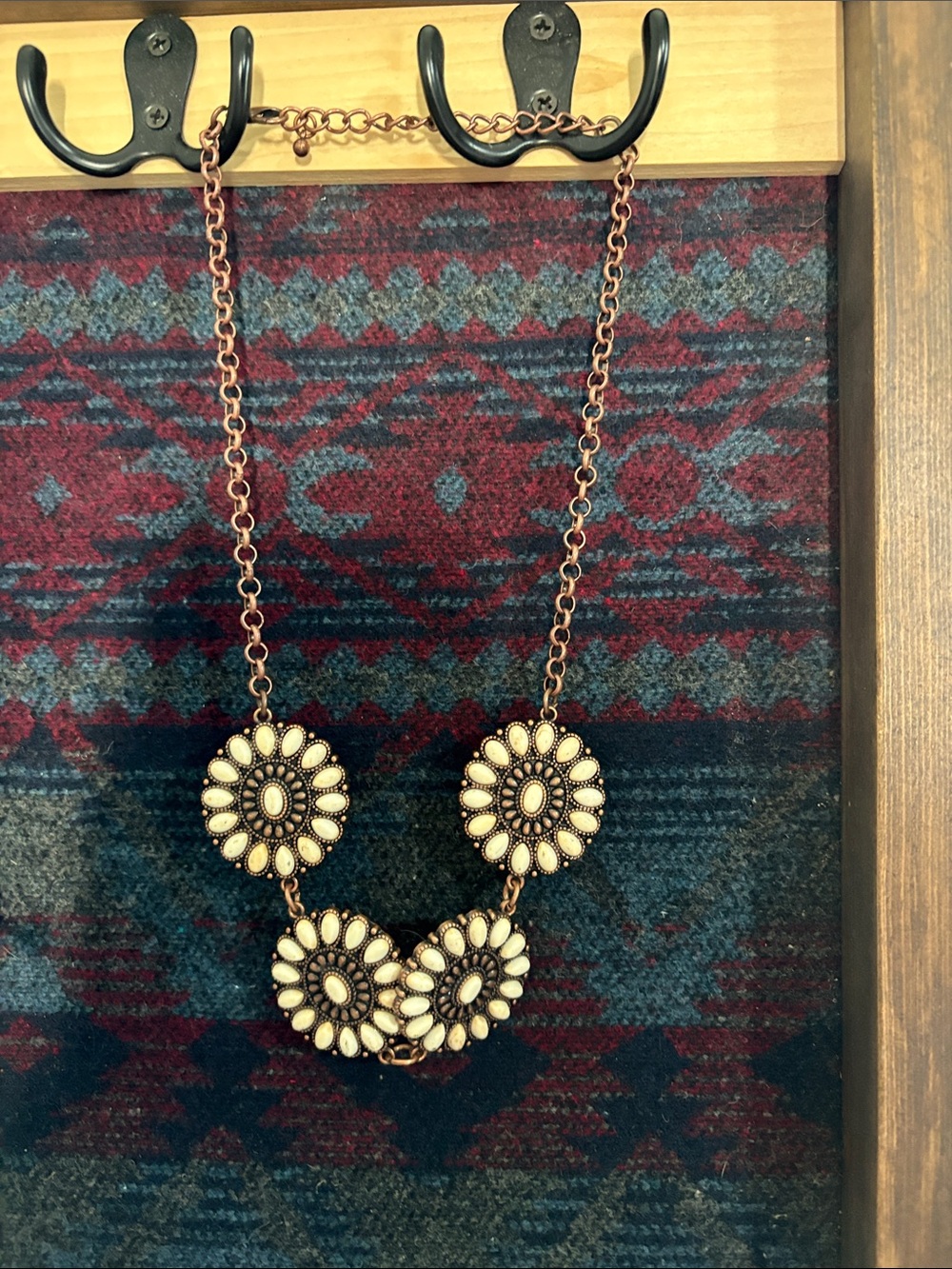 Western Floral Statement Necklace in Cream and Copper